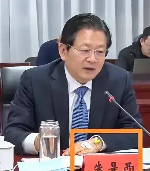 市委书记落马后,他主动投案