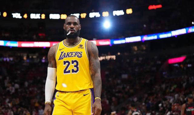 詹姆斯:篮球传奇的象征