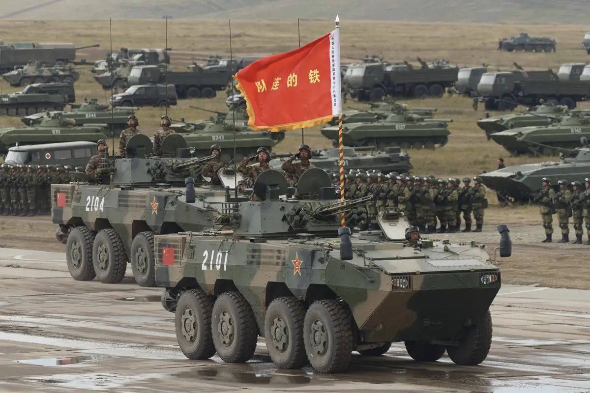 中国重装合成旅,造价超700亿!"地面最强力量"变成现实