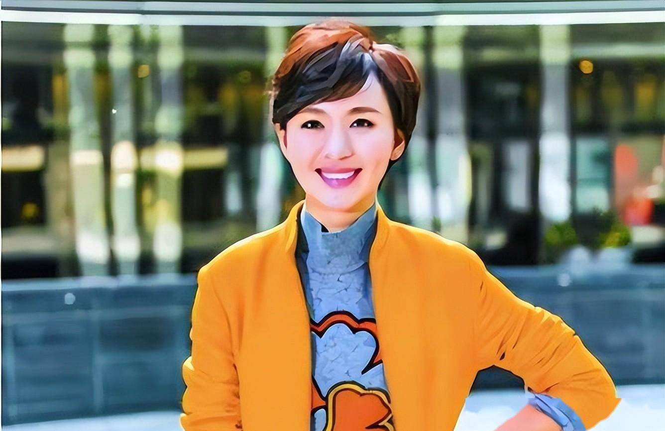 欧阳夏丹:被央视除名,以后好好走,如今几乎没有固定工职