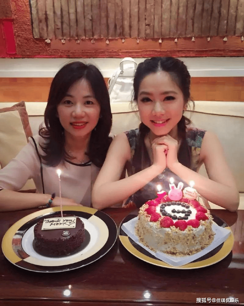 有种"整容"叫邓紫棋分手,前男友林宥嘉变化不大,她却脱胎换骨