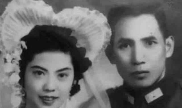 妻子苦守27年,换来黄维出狱后的一声"滚",精神崩溃后跳河自尽_蔡若曙