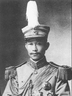 蔡锷一生有两次婚姻,34岁因病病逝后,留下的后人现状如何?