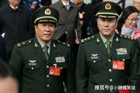 45岁少将,57岁晋升中将,61岁担任司令,此人到底什么来头?
