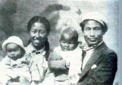 结婚50年,他视妻子如空气,多次家暴,晚年却表白:我们不可分解_萧军