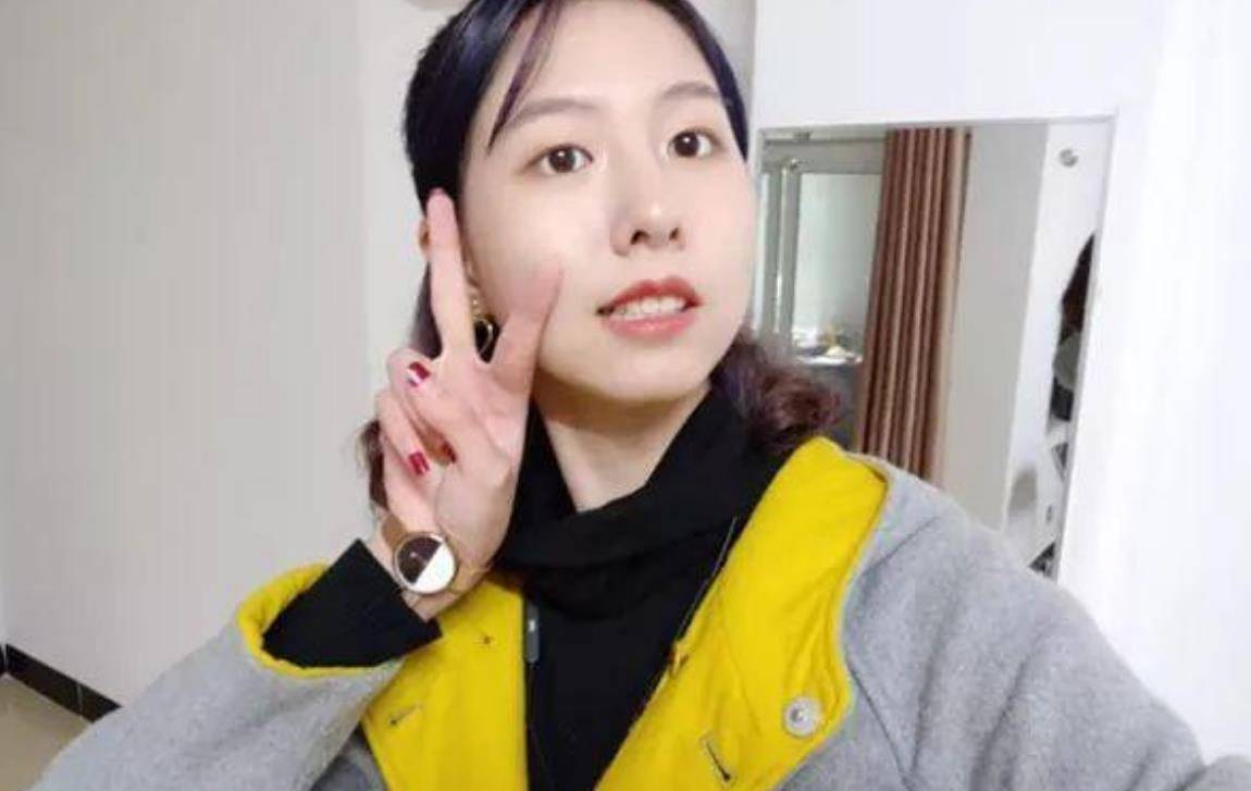 3年前,20岁浙江女孩为救同学连挡8刀,出院后坦言:我是军二代