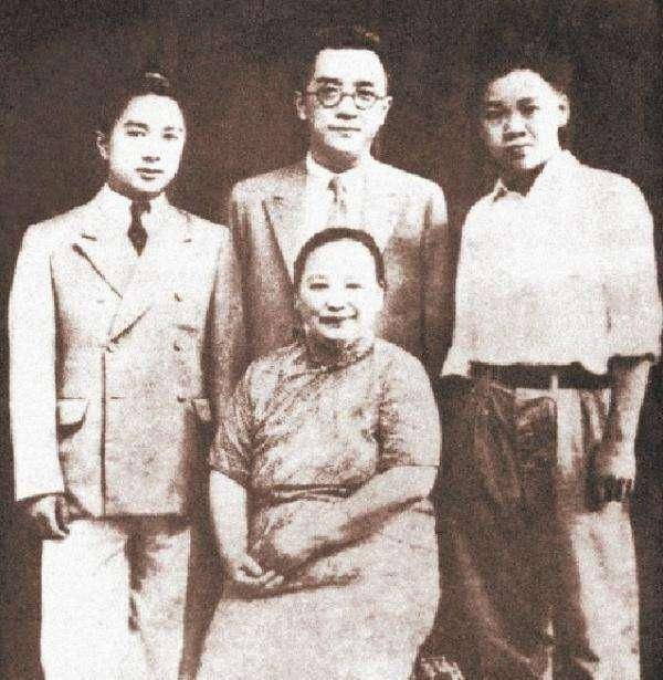 看张爱玲评价就知道了_江冬秀_母亲_韦莲司