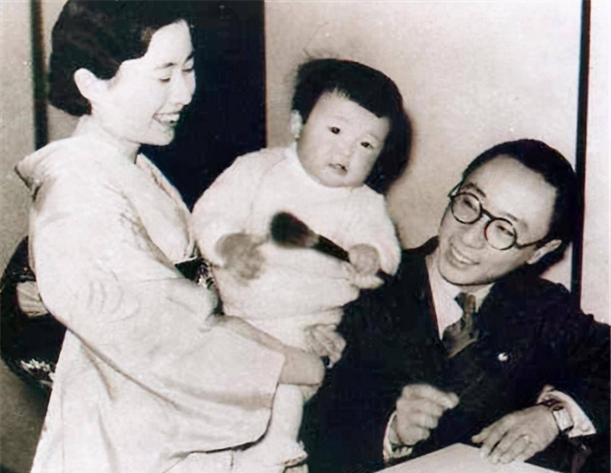 从不拍清宫戏,受刘德华邀请后,破例演一次格格_爱新觉罗_姓氏_清朝