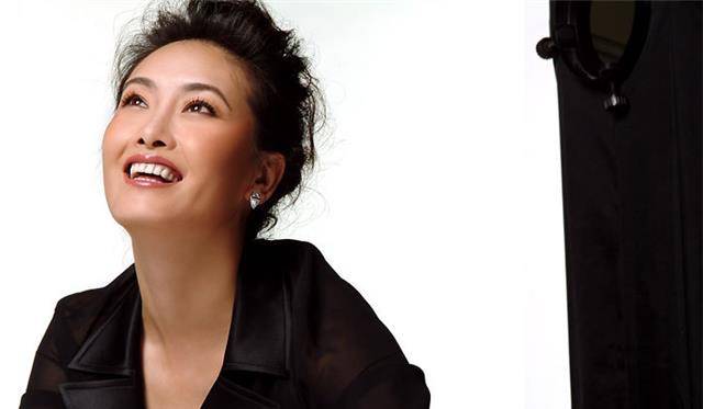 她一生追求者无数,申军谊为她抛妻弃子,同居8年后嫁其兄弟