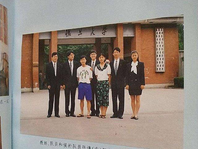 姜丰,严嘉,季翔,蒋昌建,90年代夺冠狮城,一代人的青年偶像