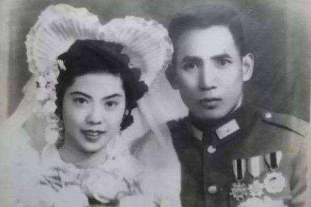 学过新式知识的黄维自然是不喜欢这样的传统女人,桂仙梅怀孕不久,黄维