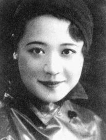 他是民国大画家,一生4段感情无一善终,两任离开,两任自尽