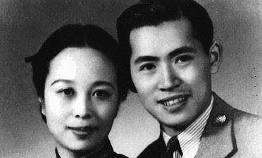 她与继母恶交,婚后两次流产,却将女儿送友人,相见时已分离31年