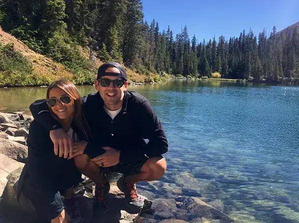 当助教之子生命垂危时,全队一起按下"爱的长暂停"