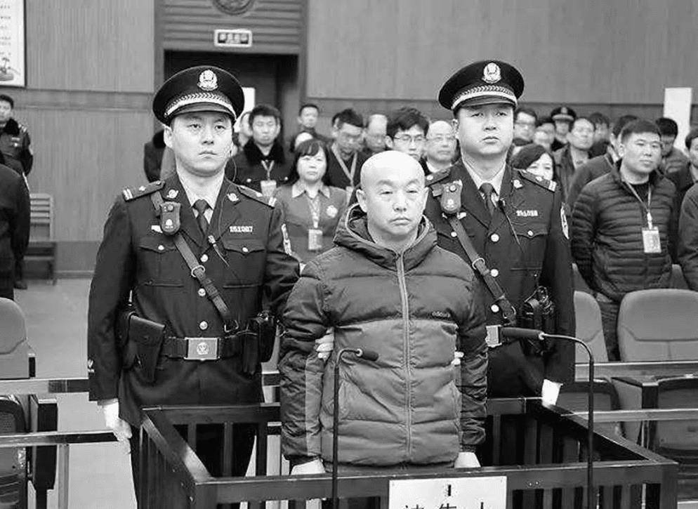 1996年内蒙古"微笑杀手"奸杀案始末