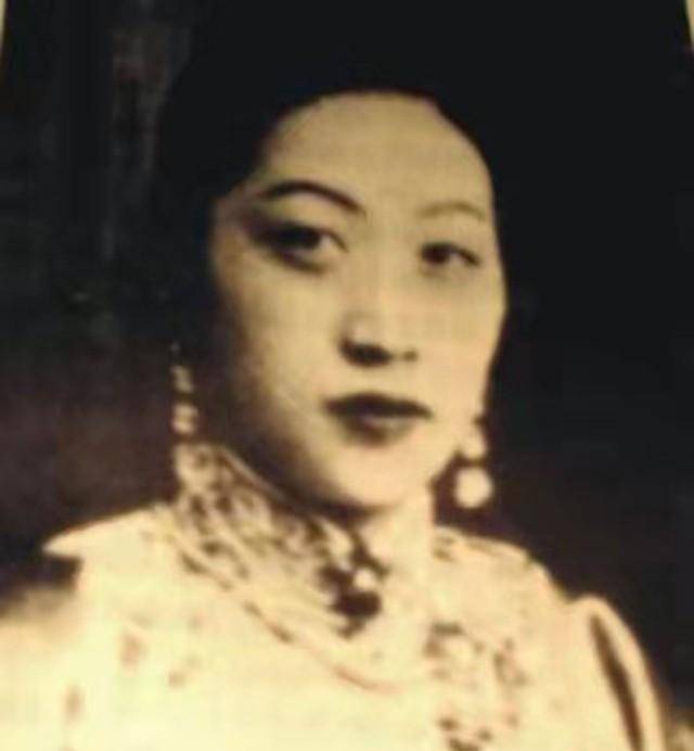 林桂生:协助黄金荣打下滔天富贵,丈夫出轨离婚时,为何只要五万