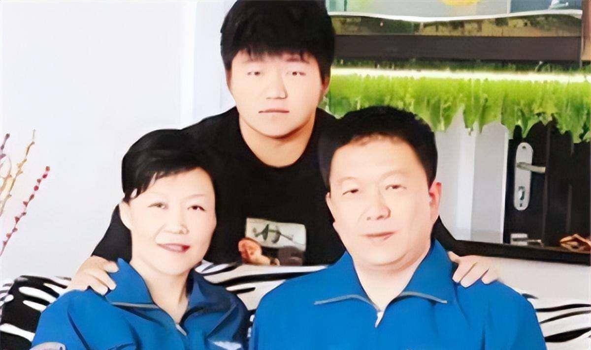 案例:她18岁入伍到空军首位女师长,再到少将,现在东部战区服役