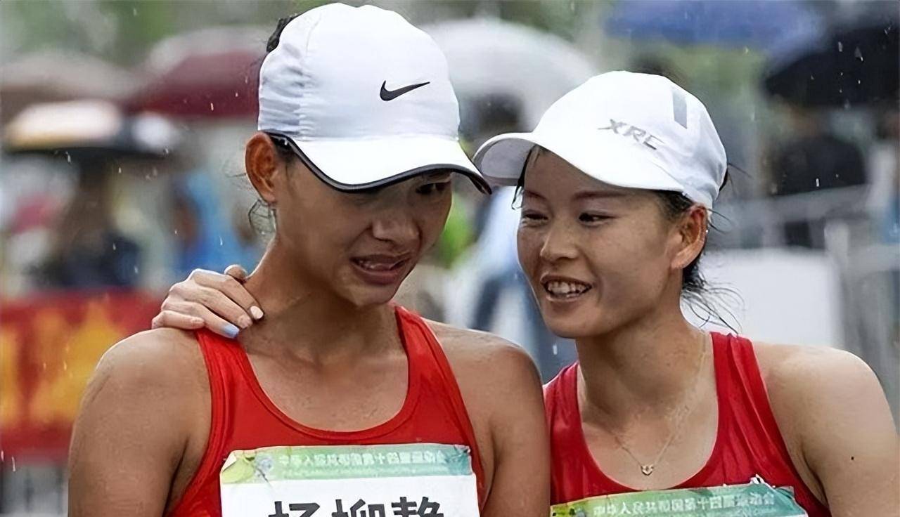 中国体坛一对神仙眷侣:队友变爱人,世界冠军嫁师弟 陪嫁750万