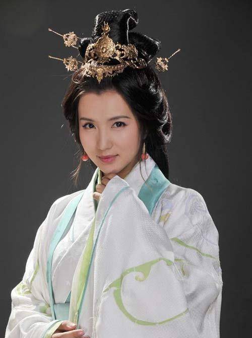 貂蝉被赐给关羽两日后,为何自尽身亡_曹操_吕布_董卓