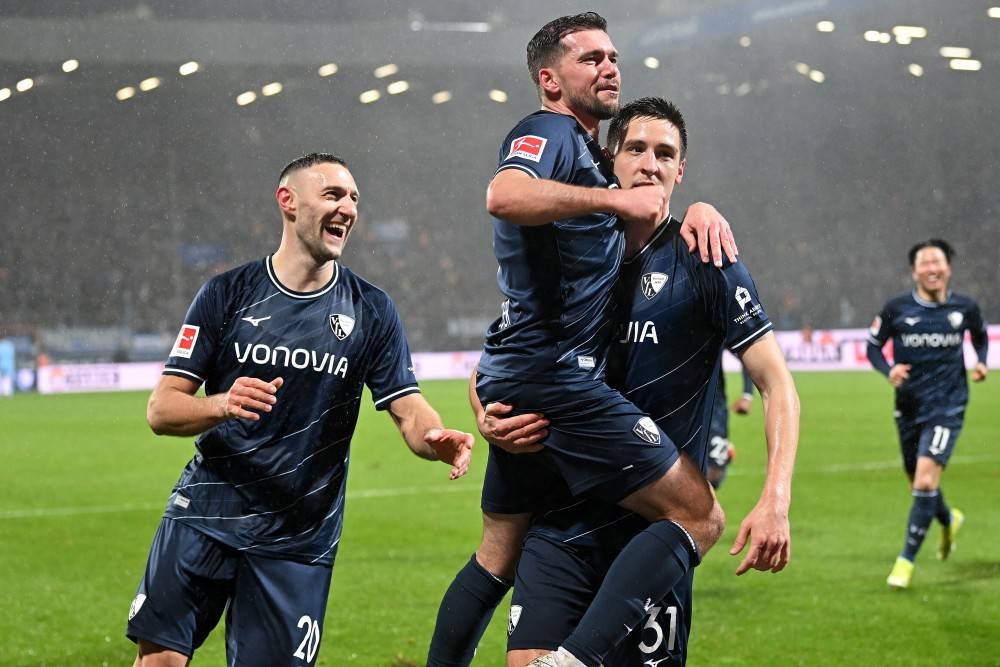 德乙:杜塞尔多夫vs波鸿,主场强势,杜塞尔多夫时隔四年重返德甲?