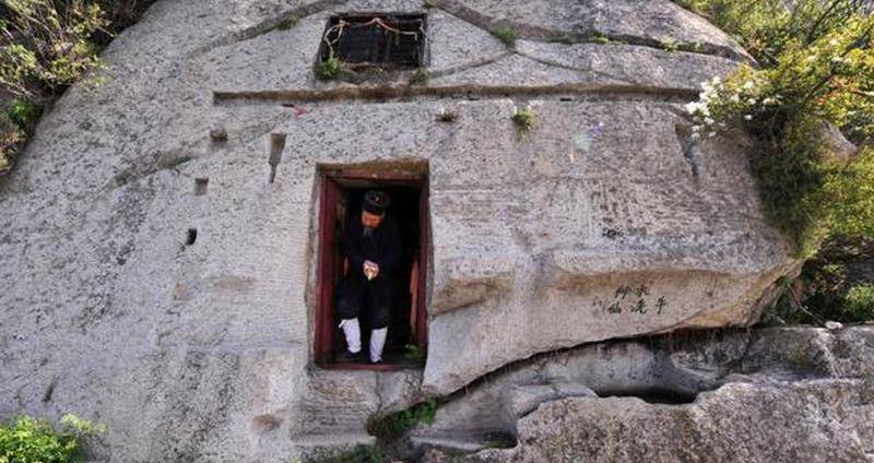 华山4大未解之谜,至今仍是疑点重重,连科学家也无法给出答案