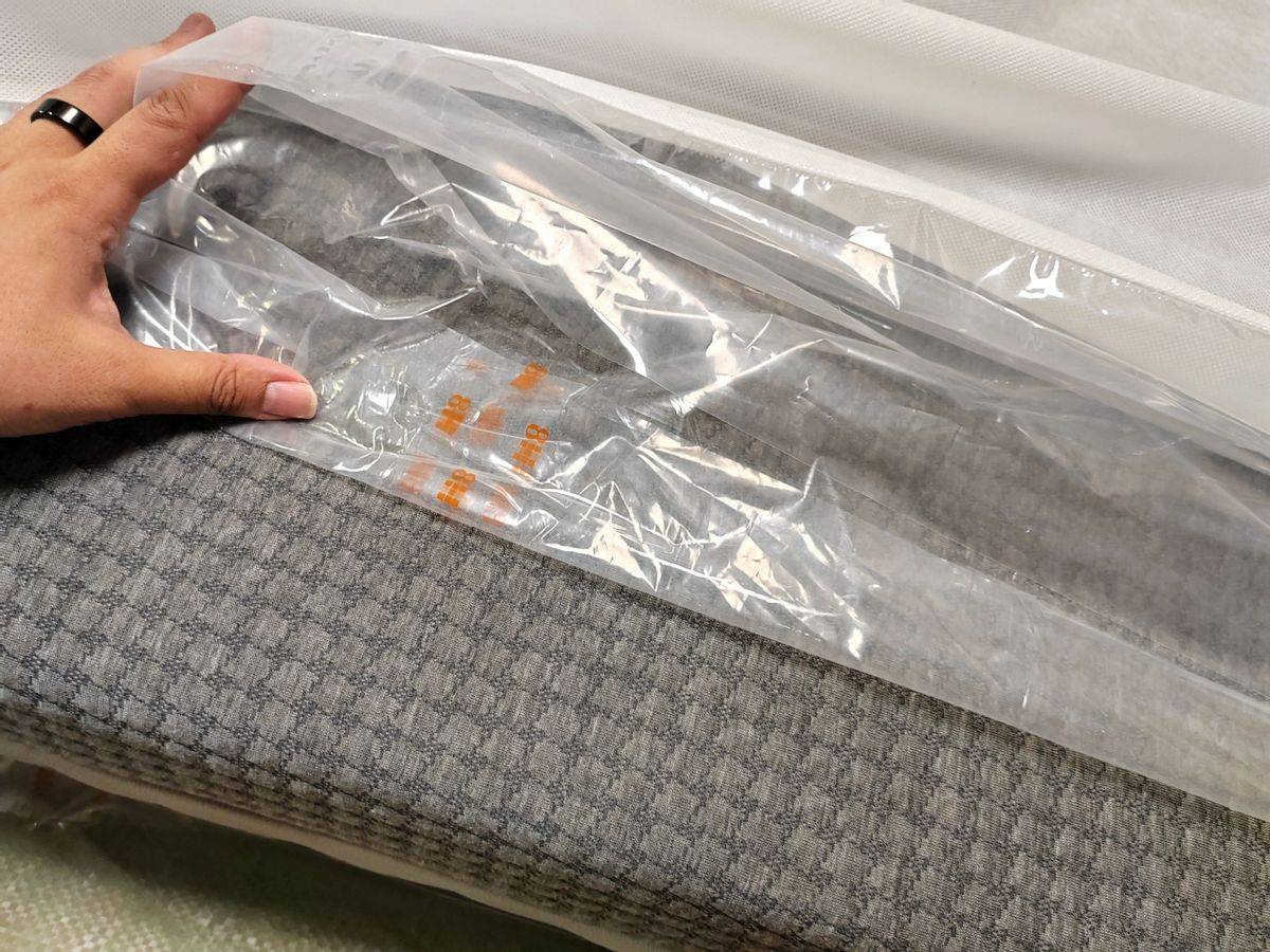 上小米有品换张8H黑金刚大口径护脊床垫，拯救受损老腰