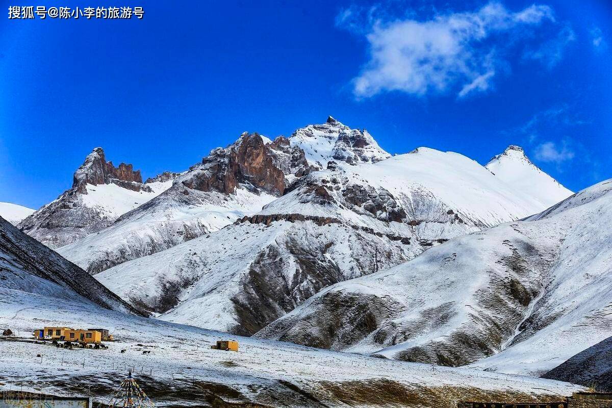 尕朵觉悟神山图片