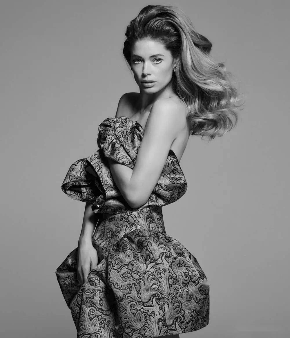 杜晨·科洛斯写真,女神的每一个角度都美得惊人!