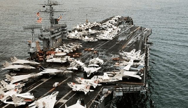 美国海军现役11艘航母,都分别有哪些?看完涨姿势