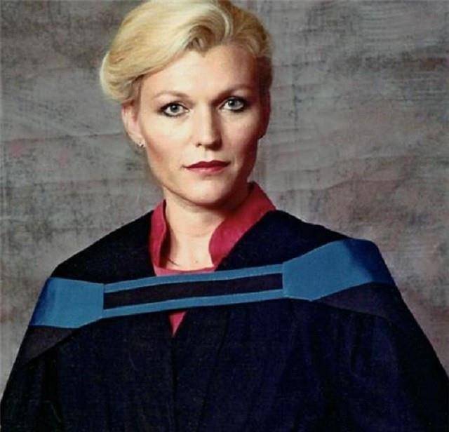 传奇母亲梅耶:大儿子是世界豪富,二儿子身家10亿