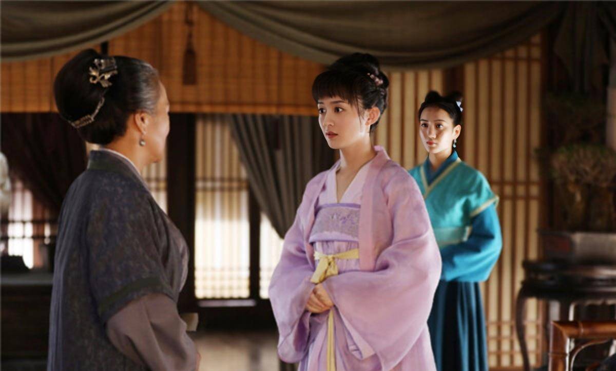 古人四不娶:仰脸女子外八脚,人中有痣颧骨高,有何道理?