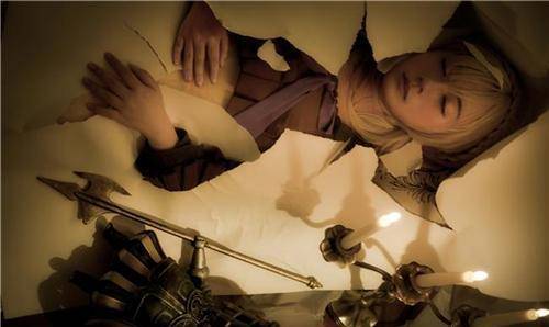 瑞士树干里发现"睡美人",距今已2200年,面容如生佩戴精美项链