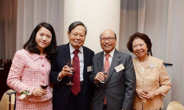 杨振宁亲人:翁帆愿意照顾他,很懂事,翁帆父亲的话却令人心酸