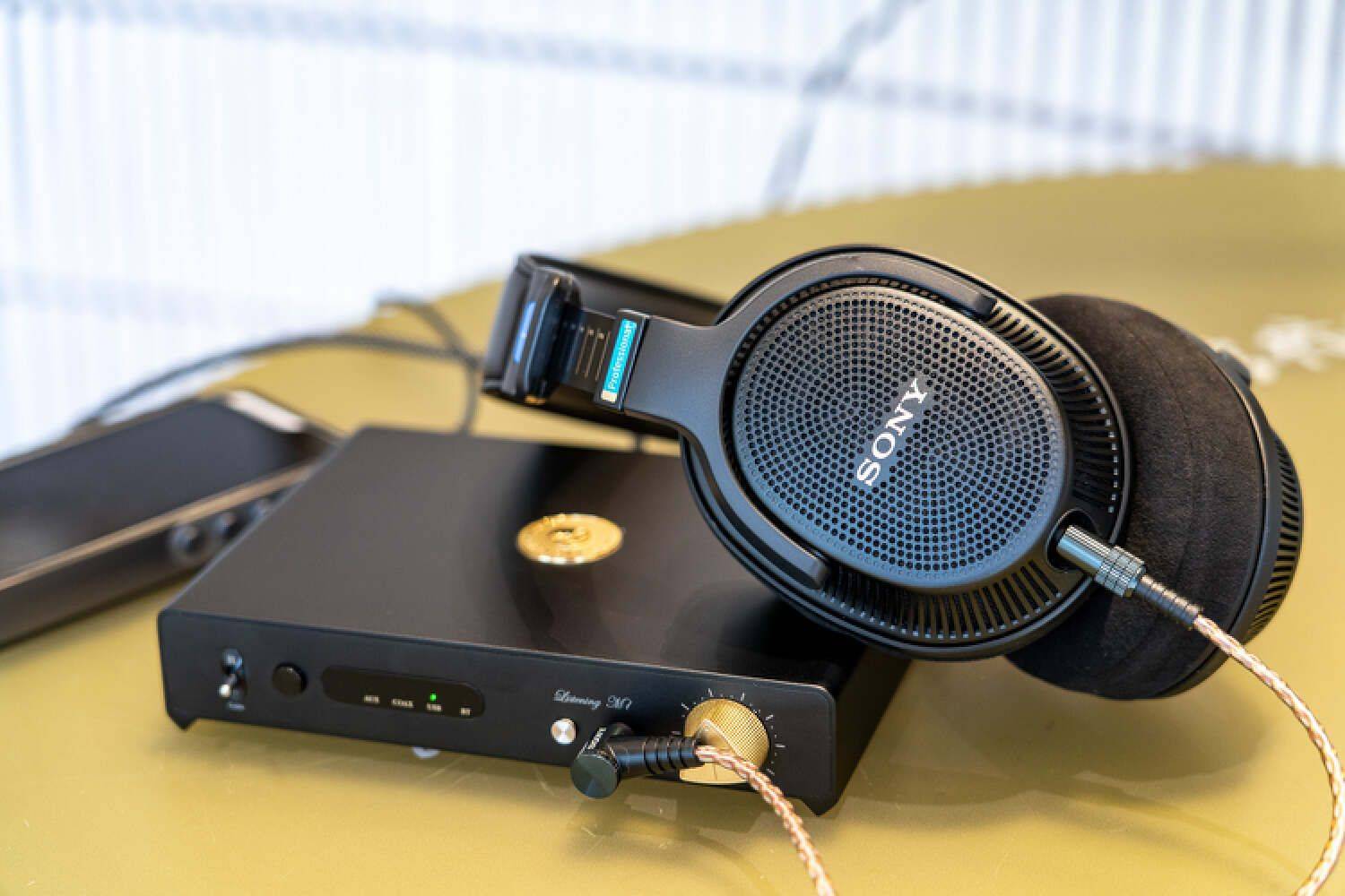 监听外衣下的顶尖hifi音乐耳机——索尼mv1