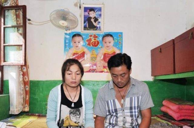 一年到头,张素霞回家的次数寥寥无几,就算是勉强回去,也只是随便看看