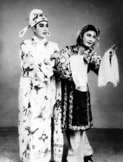 她身怀六甲被丈夫抛弃,恩人看不下去:嫁给我吧,孩子我来养_严凤英