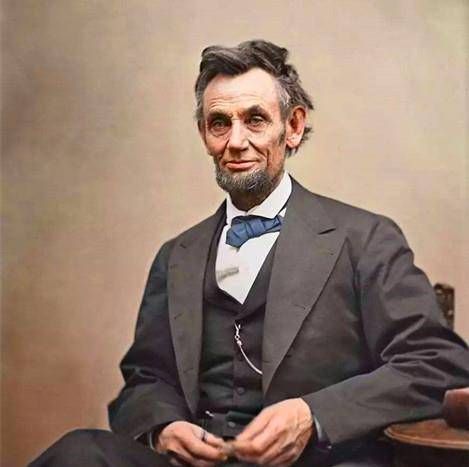 林肯曾犯违宪重罪,为解决此事采取不光彩手段,反倒成就他的伟大
