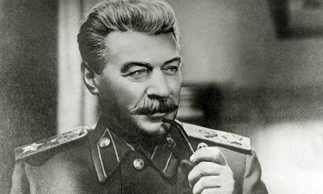 有偿为我军输送苏制武器,包括步枪,机枪,冲锋枪,弹药,喀秋莎火箭炮