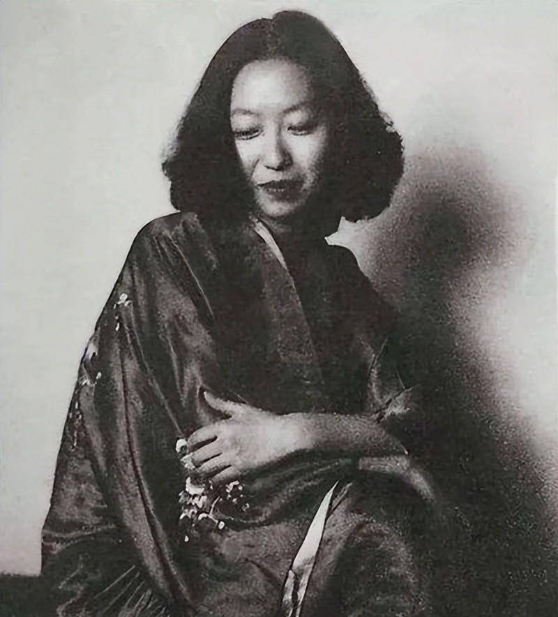 张爱玲与桑弧:一次验孕检查,查出子宫颈损伤,从此永不相见