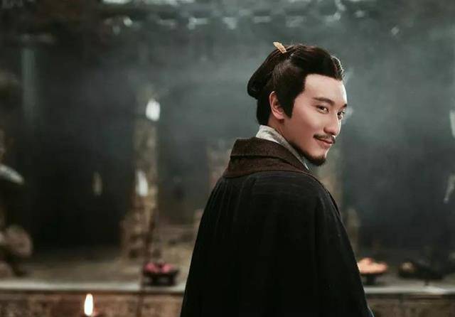 王阳明37岁才悟出的人生真谛:如何强大自己?要学会和自己对话