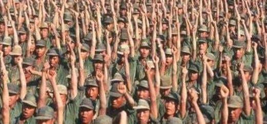 真实的坤沙长啥样?温文尔雅气度不凡,二十年前被捕却无人敢处决