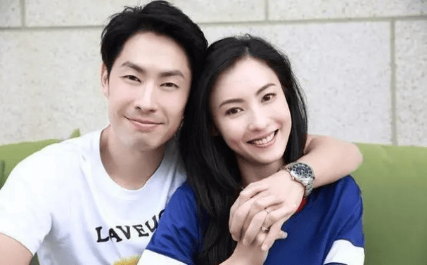 张柏芝要给孩子改姓,谢贤回应6个字让网友沸腾,谢霆锋尴尬了