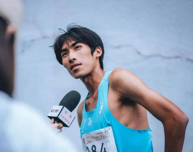 孤行者刷新中国体育纪录:刘德助的殊荣与难忘传奇