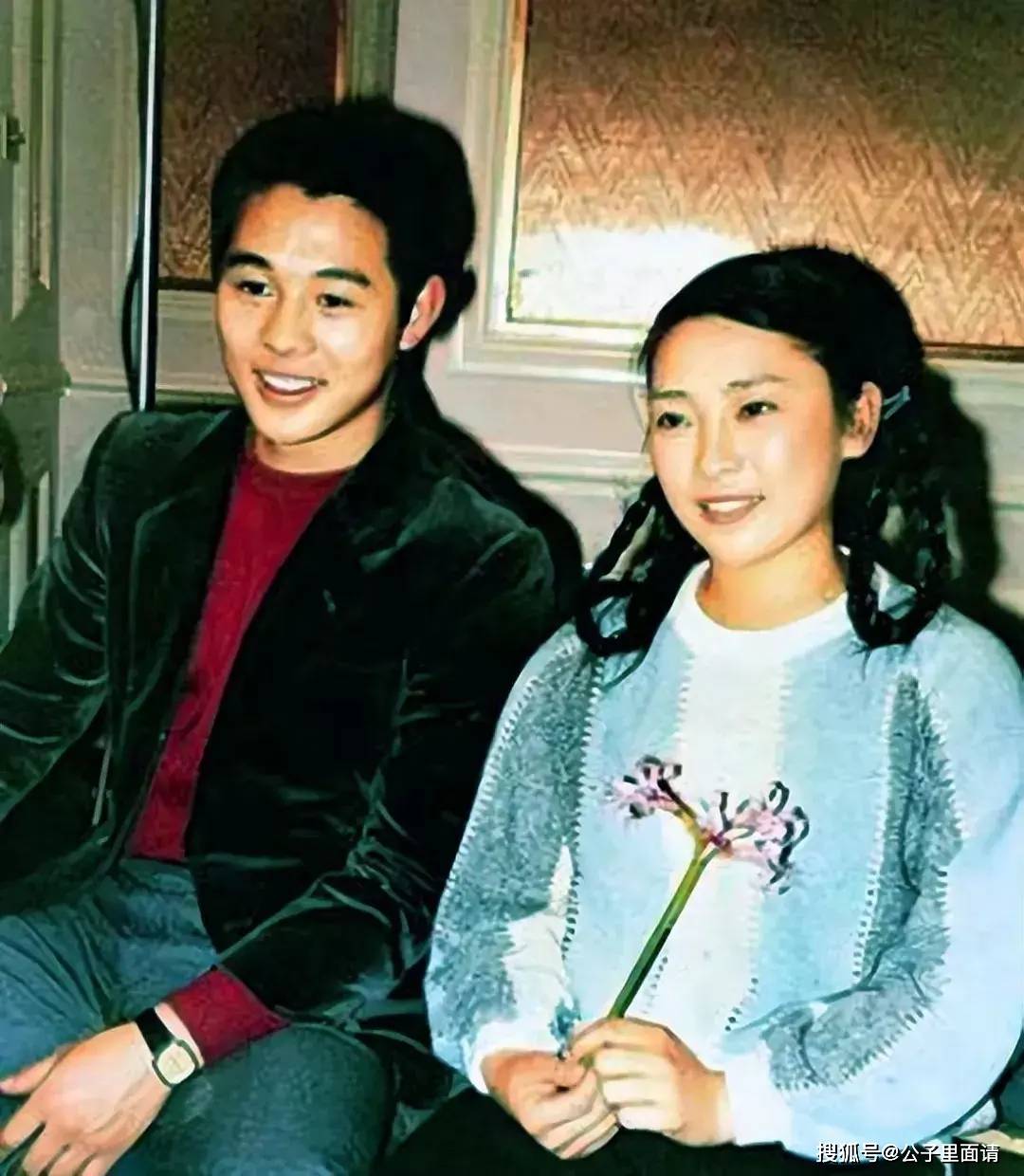 李连杰两任妻子对比,网友:看走眼了