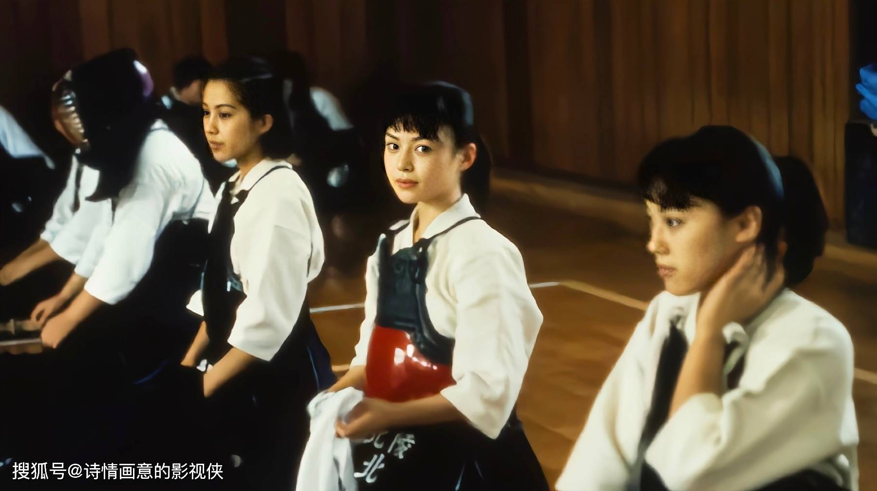 日本限制级电影《月吟》:青春的秘密与成长的代价