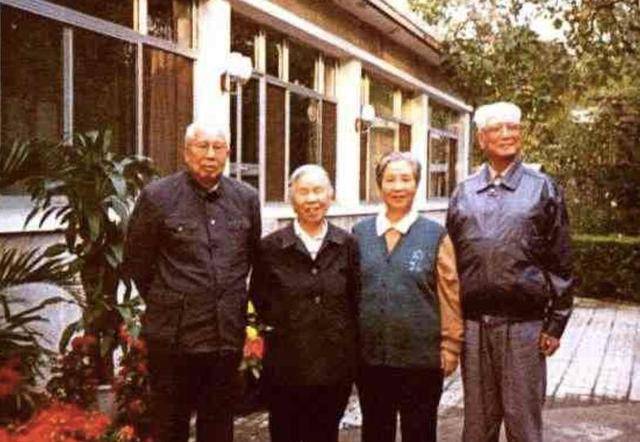 这位上将靠边站了三年,没任何职务和工作,后任大军区级单位政委_王平