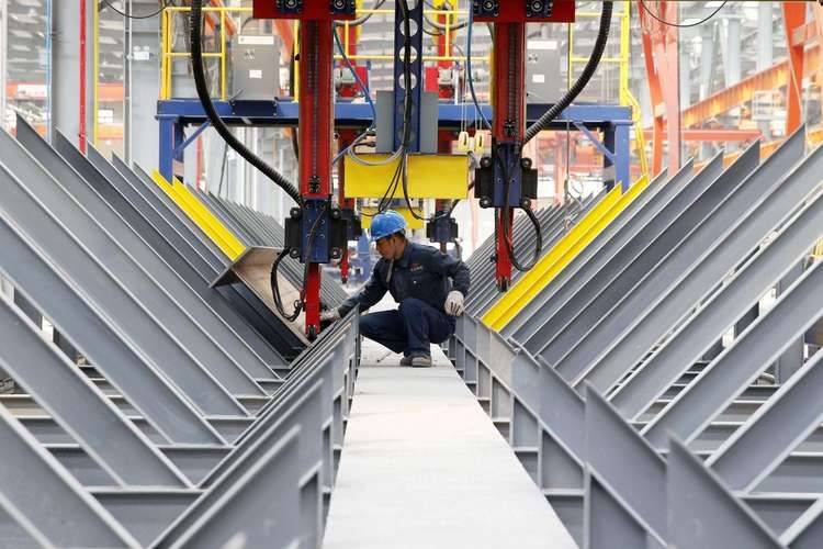 流动性大,施工区域广泛,建筑所用材料品种丰富等特点,为建筑企业获取