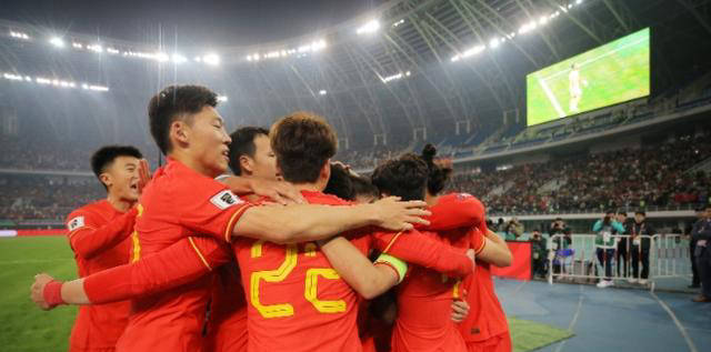 破冰!中国男足u19国青2比0胜缅甸,王钰栋梦幻双球表现惊艳