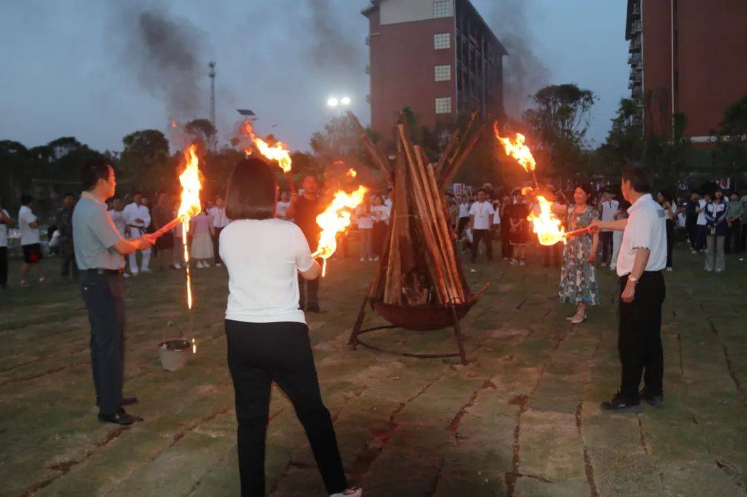 长沙市湘都中等职业学校分数线是多少?