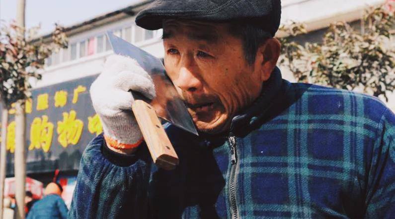 时隔多年,赊刀人再次出现,对2022年做出2个预言,真的可信吗?